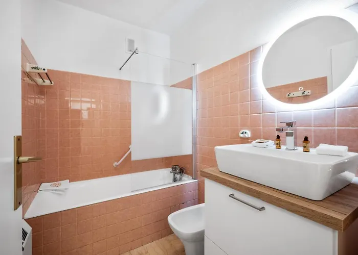 Le Coq Ligures - Garage - Air Conditioning - Wifi شقة